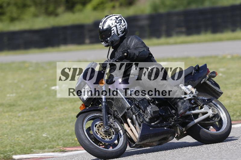 Archiv-2025/09 22.04.2025 Cornu Master School ADR/gruen-vert/13